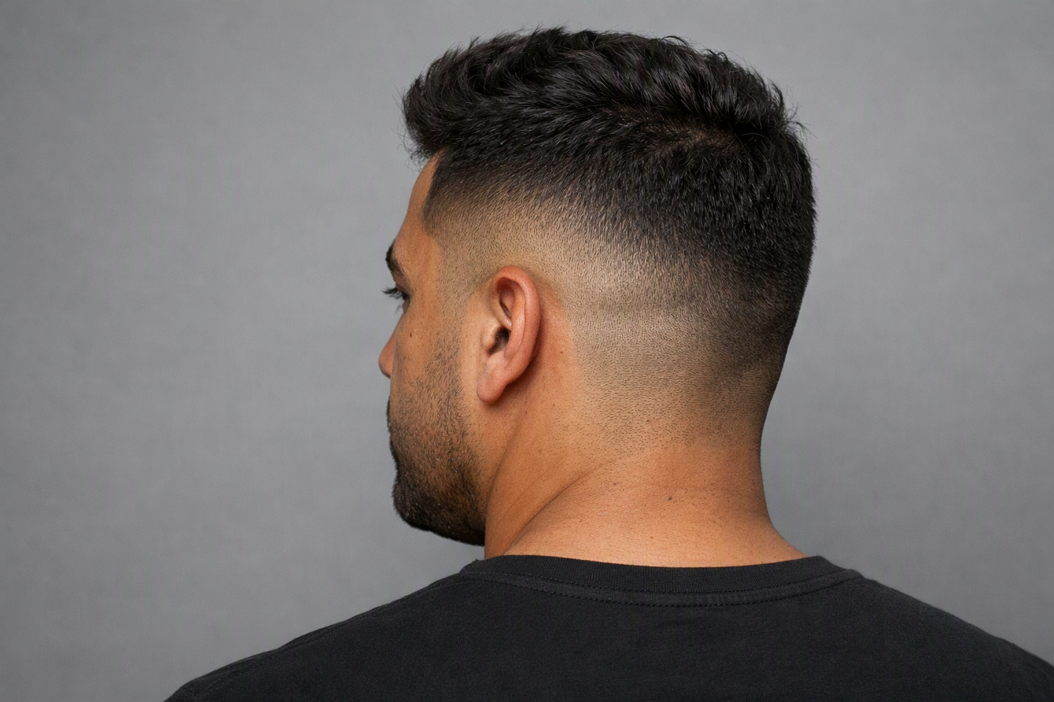 Mid Fade: Como Escolher e Pedir o Degradê Médio